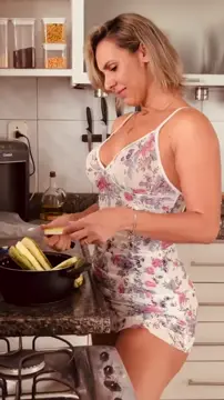 “Milf”Lilika Teixeira 🔥My Brazilian House Wife😫🏆
