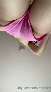 Petite babe M@r$izzl loves BBC