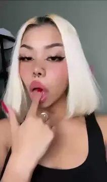 Solo Girls (Short Clips 5)