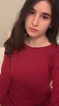 Damn who is this beauty???