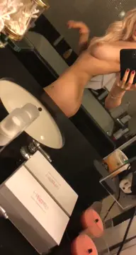 Live and Maddie actress (Dove Cameron) leaked