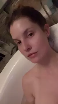 AmandaCerny